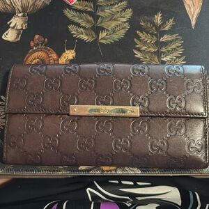 Gucci wallet